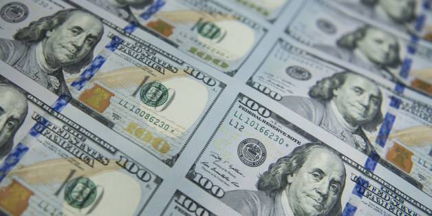مؤسسة دولية تعلن توقعاتها بشأن سعر الدولار مقابل الجنيه خلال الفترة القادمة