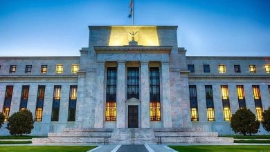 الفيدرالي الأمريكي يرفع أسعار الفائدة لمستوي تاريخي جديد